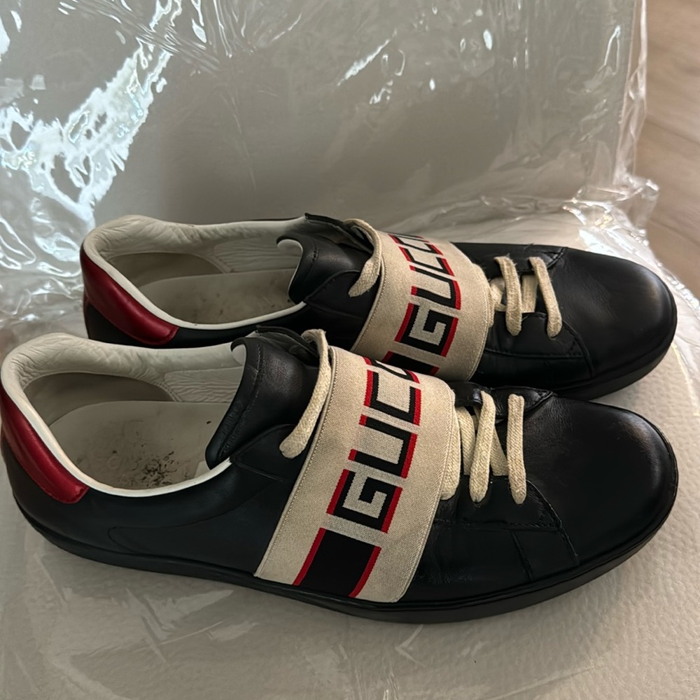 Gucci shoes